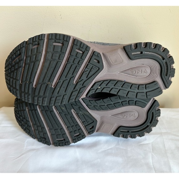 Brooks Revel 2 Arctic Dust Black White Purple DNA Womens Size 9.5 - Picture 7 of 8